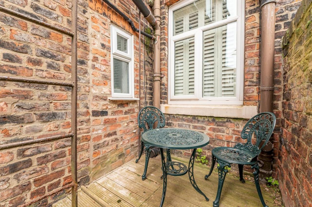 Villa Stunning And Modern 5 Bed House I Pass The Keys York Exterior foto